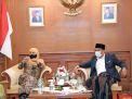 Khofifah Minta Ridwan Kamil Desain Masjid di Islamic Centre Jawa Timur
