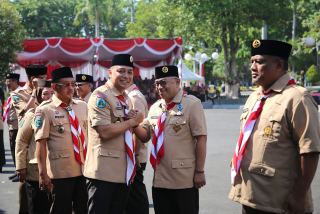 Eri Cahyadi Resmi Dilantik sebagai Ketua Majelis Pembimbing Cabang Pramuka Kota Surabaya