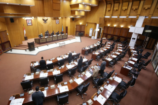 Perubahan APBD Jatim 2024 Disahkan, Fraksi PDIP Beri Catatan Penting
