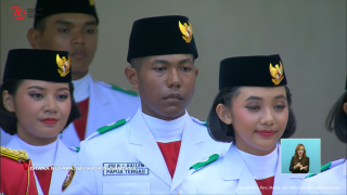 Bikin Bangga, Siswa SMAN 17 Surabaya jadi Pasukan Penurunan Bendera dalam HUT ke-79 RI di IKN