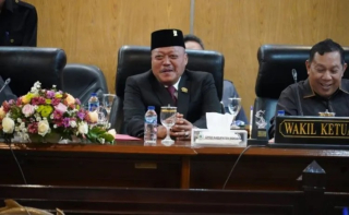 Suyarno Resmi Jabat Wakil Ketua DPRD Sidoarjo dari PDIP