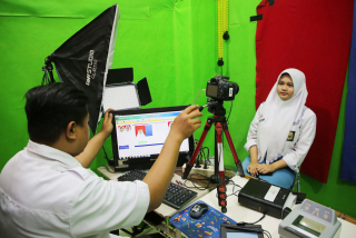 Jelang Pilkada 2024, Pemkot Surabaya Kebut Perekaman KTP-el ke Sekolah-Sekolah
