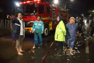 Surabaya Dikepung Banjir, Ini Akumulasi Penyebabnya