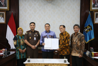 Kembalikan Aset Tanah di Kawasan Jagir, Pemkot Surabaya dan Yayasan Wijaya Kusuma Lakukan MoU