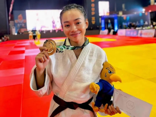Polwan Polres Gresik Sabet Juara III Kejurnas Judo Kasad Cup XV 2024