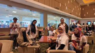 Baru 2 Hari Diputar di Bioskop, Rating Eva: Pendakian Terakhir Ungguli Film-film Hollywood