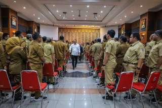 Wali Kota Eri Cahyadi Minta Lurah, Camat, Kepala Dinas Kumpulkan Proposal Visi-Misi, Ada Apa?