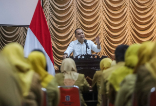 Pemkot Surabaya Pastikan Pengobatan HIV Warga Surabaya Tak Kena Efisiensi Anggaran