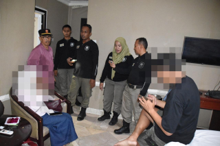 Razia Hari Valentine, Pasangan di Luar Nikah Diamankan Satpol PP Surabaya