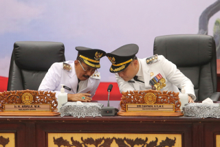 Wali Kota Eri Cahyadi Paparkan 7 Program Prioritas Pembangunan 2025-2030 di DPRD Surabaya