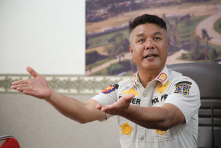 Satpol PP Surabaya Kirim Sampel Es Krim Beralkohol ke BPOM untuk Uji Kandungan