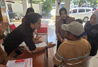 Pantau Langsung, Komisi IV DPRD Apresiasi Program Bansos Pemkab Probolinggo untuk Tekan Kemiskinan Ekstrem