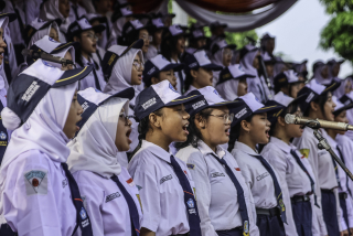 Harkitnas, Pemkot Surabaya Ajak Warga Siapkan Masa Depan Generasi Penerus