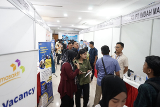 Job Fair & Edu Fair 2025: Ratusan Lowongan Siap Serap Pengangguran di Surabaya