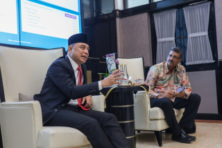 Bertemu Konsul Kehormatan India, Eri Cahyadi Bahas Potensi Kerja Sama Wisata Hingga Bea Siswa