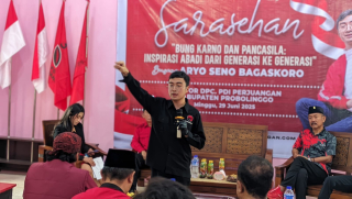 Aryo Seno Bagaskoro Ajak Mahasiswa Probolinggo Warisi Api Perjuangan Bung Karno