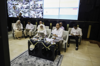Transformasi Ekonomi Berbasis Digital, Pemkot Surabaya Komitmen Lindungi Masyarakat dari Jerat Pinjol