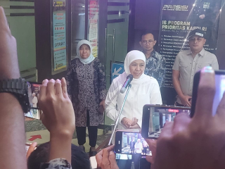 Gubernur Khofifah Berharap Keterangannya Bantu KPK Tuntaskan Dugaan Korupsi Dana Hibah Pokmas