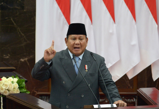 Amanat Prabowo ke Danantara: Beres-Beres BUMN, Hapus Tantiem, dan Setor 50 Miliar Dolar per Ta