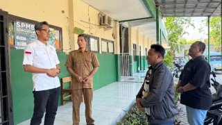 Anggota DPRD Surabaya Azhar Kahfi: Ijazah itu Hak Siswa, Tidak Boleh Jadi Alat Penagihan