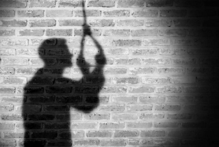 Usaha Bangkrut dan Terjerat Utang, Pria di Wringinanom Ditemukan Meninggal Gantung Diri