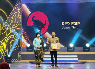 Deni Wicaksono Raih JTV Legislatif Awards 2025 Berkat Dorongan Layanan Publik dan Perlindungan Sosial