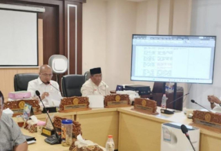 Pansus Raperda KBS Bahas Alot Rencana Penyesuaian Tarif Masuk