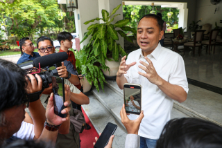 Eri Cahyadi Ajak Masyarakat Ramaikan Parade Juang hingga Super Sale Akhir Tahun di Surabaya