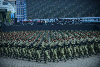 Kompak dan Gagah, Kostrad Jadi Juara Terbaik Defile HUT TNI ke-80