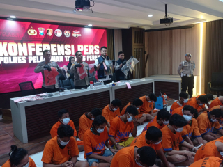 Operasi Sikat Semeru 2025, Polres Pelabuhan Tanjung Perak Bekuk 54 Pelaku Kriminal di Surabaya Utara
