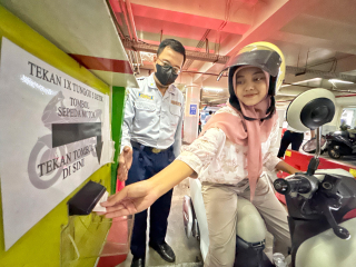 Pemkot Surabaya Terapkan Parkir Digital 2026, Bayarnya Pakai Non Tunai