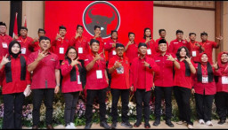Armuji Pimpin DPC PDIP Surabaya, Ini Susunan Lengkap Pengurus 2025–2030