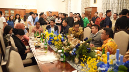 Open House Natal di Rumah Ara Dihadiri Menteri, Ketum Parpol, Tokoh Agama hingga Aktivis