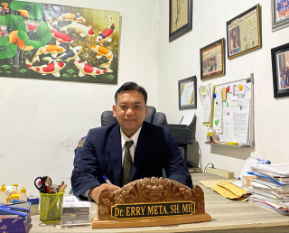 Ahli Hukum Tata Negara Ingatkan Pengawasan Ketat Anggaran Rp5 Juta per RW di Surabaya