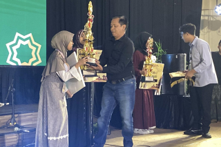 Sekolah Rakyat Probolinggo Cetak Prestasi, Siswinya Juara Kaligrafi Nasional