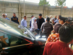 Gubernur Jatim Khofifah Indar Parawansa Hadir sebagai Saksi Sidang Perkara Korupsi Dana Hibah