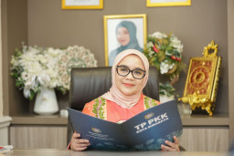 Kartini Era Digital: Rini Indriyani Beberkan Strategi Hadapi FOMO dan Keseimbangan Keluarga