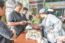 Pemkot Surabaya Gencarkan Pasar Murah Pasca Lebaran 2026, Harga Sembako Ditekan - Akses Warga Diperluas