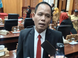 Baca juga : Syaifuddin Zuhri Resmi Jadi Ketua DPRD Surabaya, PDIP Pastikan Struktur Pimpinan dan Banggar Lengkap