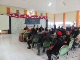 Perebutan Parkir Memanas, Ketua PJS Berselisih dengan Warga RW 06 Kapasmadya