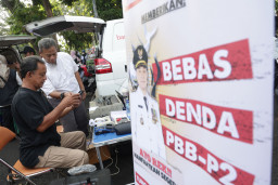 Optimalkan Pendapatan Daerah, Pemkot Surabaya dan Pemprov Jatim Buka Layanan Bayar PKB-PBB di CFD