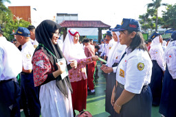 MPLS Surabaya Dimulai 13 Juli, Siswa Baru Dibekali Literasi Digital hingga Cek Kesehatan Gratis