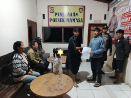 Polsek Mamasa Gerak Cepat Mediasi Perkelahian Dua Pemuda di Rambusaratu, Berakhir Damai