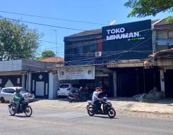 Warga Barata Jaya Surabaya Tolak Toko Miras Spiritshaus, Ancam Gelar Aksi Demo