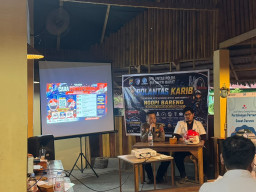 Ngopi Bareng Komunitas Motor: Polantas Polda Sulbar Kuatkan Semangat Merah Putih dan Keselamatan