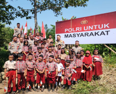 Jembatan Merah Putih Presisi Hadirkan Harapan Baru, Anak-anak Sikamase Kini Lebih Mudah Menuju Sekolah