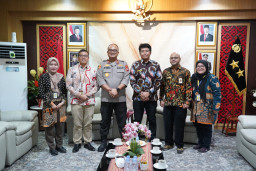 Perkuat Sinergi dengan Kanwil DJP Sulselbartra, Kapolda Sulbar: Dukung Potensi Ekonomi dan Investasi