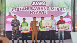 Pestani Nyawiji, Cara Petrokimia Gresik Perkuat Kualitas Bawang Merah Unggulan Nganjuk