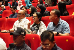Kapolda Sulbar dan Warga Mamuju Nobar Film Autopsy Dead Body Can Talk, Ajak Belajar dari Bukti Forensik