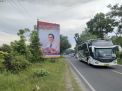 Masyarakat Madura Ramai-Ramai Memasang Banner Mahfud MD